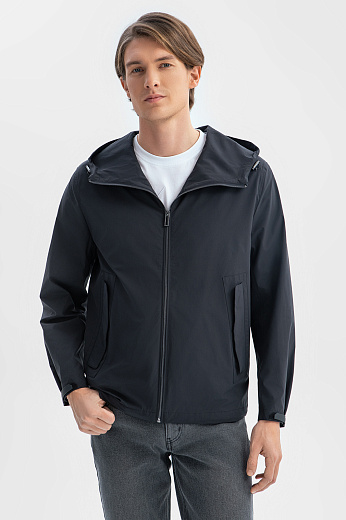 Ветровка с водоотталкивающей обработкой