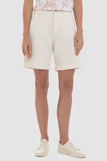 Джинсовые шорты