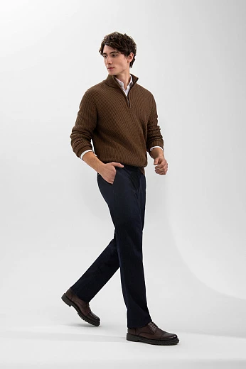 Джинсы прямого силуэта